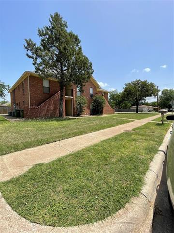 property at 800 Betty Ct