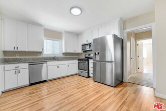 5418 Lemon Grove Ave in Los Angeles, CA - Building Photo - Building Photo