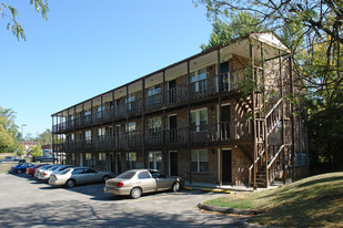 179 Leader Ave Apartments