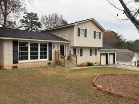 517 Innsbrook Dr in Columbia, SC - Building Photo