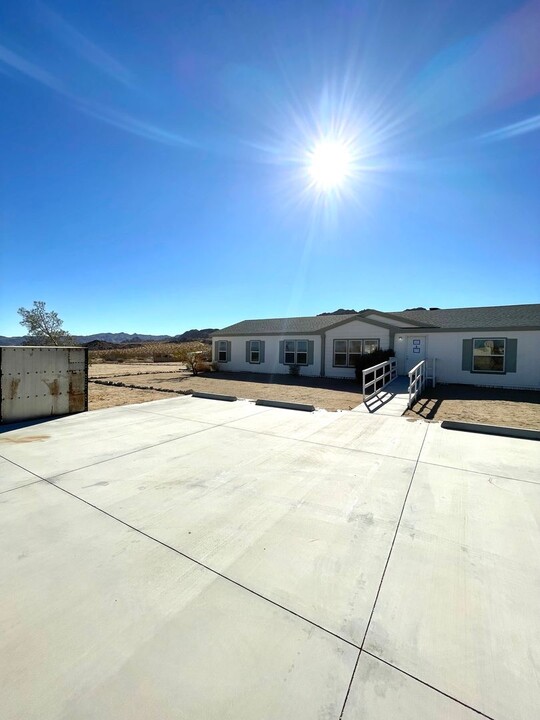 62842 29 Palms Hwy in Joshua Tree, CA - Building Photo