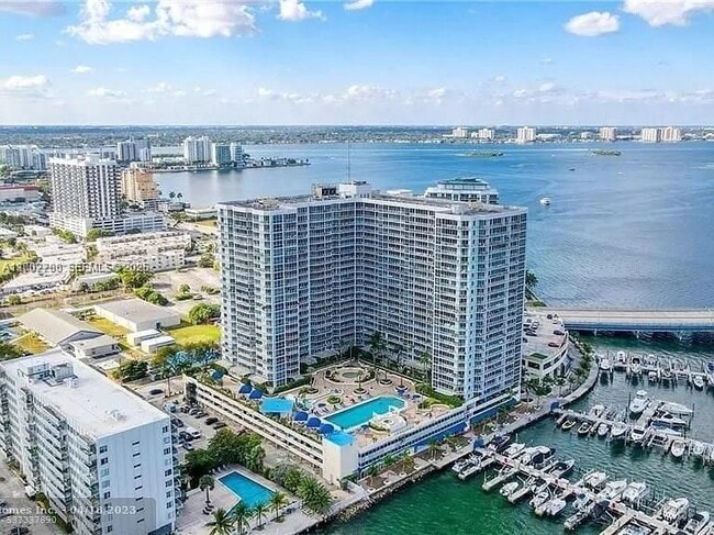 property at 7601 E Treasure Dr