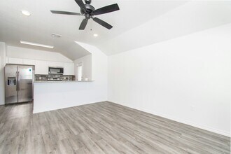 527 Lost Trl in Copperas Cove, TX - Building Photo - Building Photo