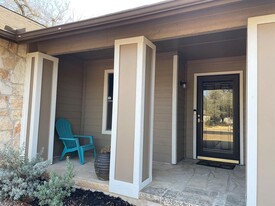 11601 Birchbark Trail in Austin, TX - Building Photo - Building Photo