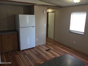 4512 Carla Ln in Panama City, FL - Building Photo - Building Photo