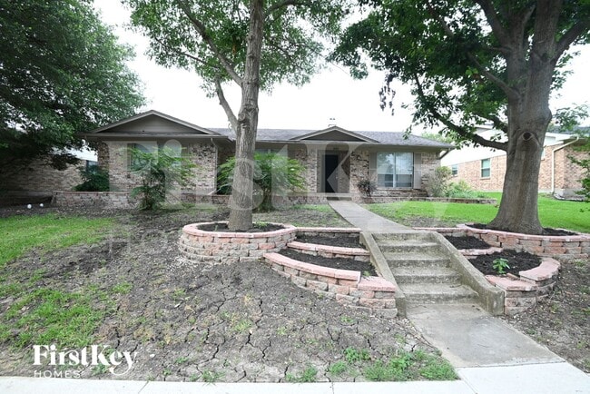 property at 2912 Yorktown Rd