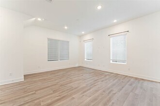 5824 Highland Sky Ln in Houston, TX - Building Photo - Building Photo