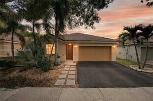 1956 Pisces Terrace in Weston, FL - Building Photo