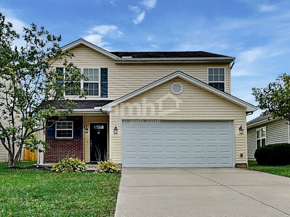 5709 Clemens Dr in Loveland, OH - Building Photo