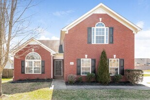 4020 Sequoia Trail in Spring Hill, TN - Building Photo