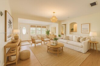 3713 N Flagler Dr in West Palm Beach, FL - Building Photo - Building Photo