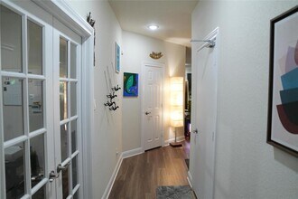 120 Snowy Plover Ln in Leander, TX - Foto de edificio - Building Photo