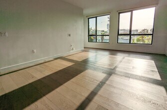 1300 22nd St, Unit 302 in San Francisco, CA - Building Photo - Building Photo