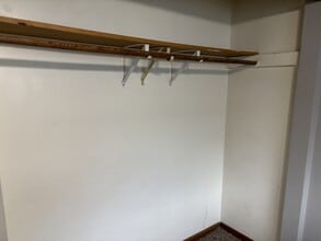 2455 5th Ave in Marion, IA - Building Photo - Building Photo