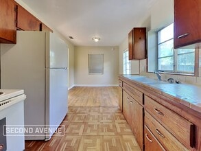 1975 Rugby Rd in Jacksonville, FL - Foto de edificio - Building Photo