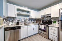 Building Photo - Park Place Apartments in Ft. Myers, Florida