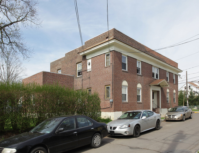 44-46 Walnut St in Wilkes-Barre, PA - Foto de edificio - Building Photo