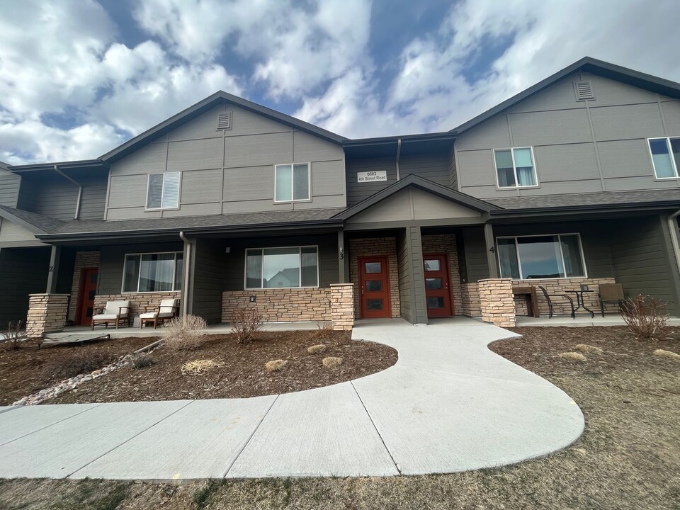 6603 4th St Rd in Greeley, CO - Building Photo