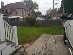 522 W Maple Ave in Beaver Dam, WI - Foto de edificio - Building Photo