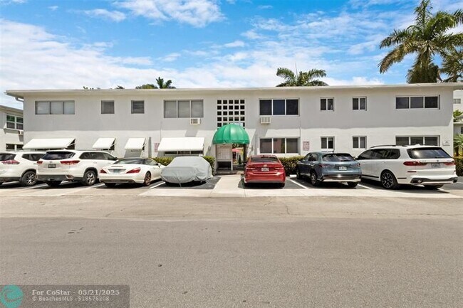 property at 624 Antioch Ave