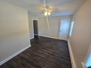504 Quincy St in Fall River, MA - Building Photo - Building Photo