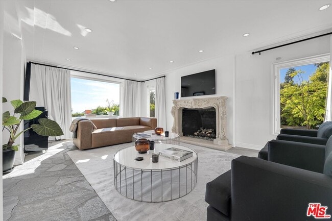 property at 1300 Summitridge Dr