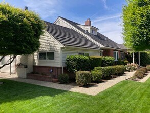 1599 San Gabriel Way in San Jose, CA - Building Photo - Building Photo