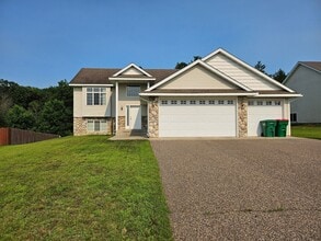 20444 June Grass Dr in Big Lake, MN - Building Photo - Building Photo