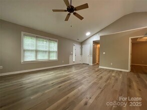 13703 Shiella Caruth Dr in Huntersville, NC - Building Photo - Building Photo