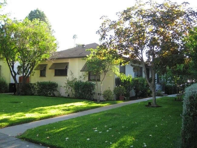 1726 La Senda Pl, Unit 1726 in South Pasadena, CA - Building Photo - Building Photo