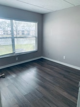 6525 Deeb St in Port Richey, FL - Foto de edificio - Building Photo