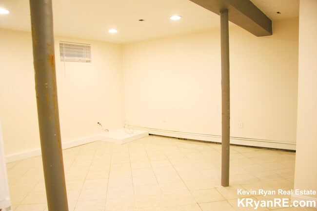 6 Dragon Ct Cir in Woburn, MA - Building Photo - Building Photo