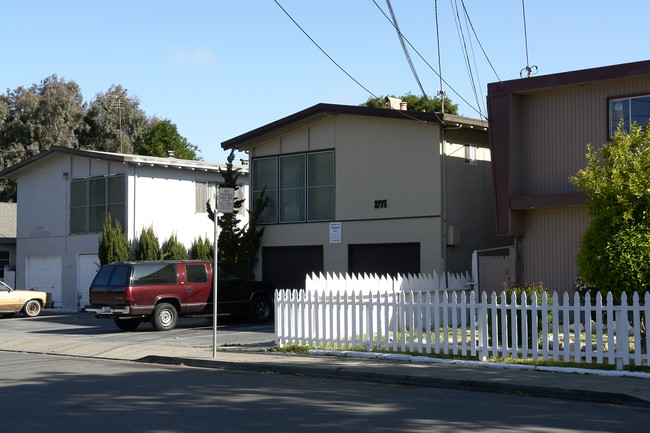 2775 Blenheim Ave in Redwood City, CA - Building Photo - Building Photo