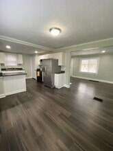 822 Siebert St in Columbus, OH - Building Photo - Building Photo