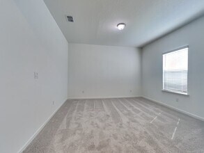 8264 Horsebit Cir in Jacksonville, FL - Building Photo - Building Photo