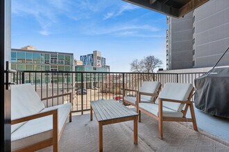 1648 W Division St in Chicago, IL - Building Photo - Building Photo