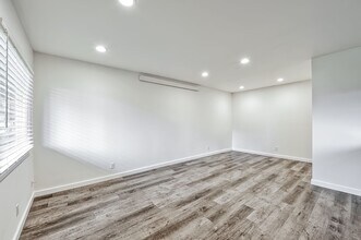 900 Liberty St in Bellingham, WA - Building Photo - Building Photo