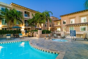 Altura in San Diego, CA - Building Photo