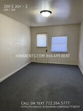 200 E Joy in Red Oak, IA - Building Photo - Building Photo