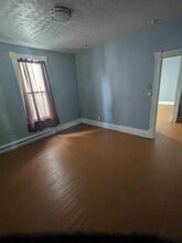 515 Waldo St in New Castle, PA - Building Photo - Building Photo