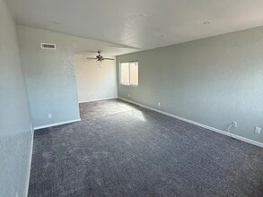 1740 Marigold Ln in Paso Robles, CA - Building Photo - Building Photo