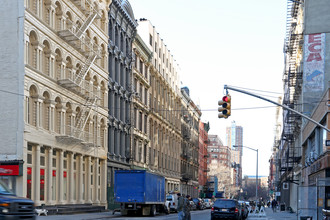 97-101 Reade St in New York, NY - Building Photo - Building Photo