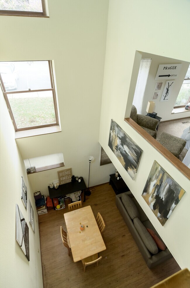 St Anthony Place in Minneapolis, MN - Building Photo - Building Photo