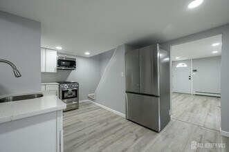 410 David St in South Amboy, NJ - Building Photo - Building Photo