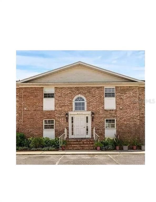 property at 4210 Lake Underhill Rd