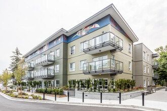 7563-7567 140 St in Surrey, BC - Building Photo - Building Photo