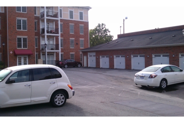 Fountain View in Greensboro, NC - Foto de edificio - Building Photo