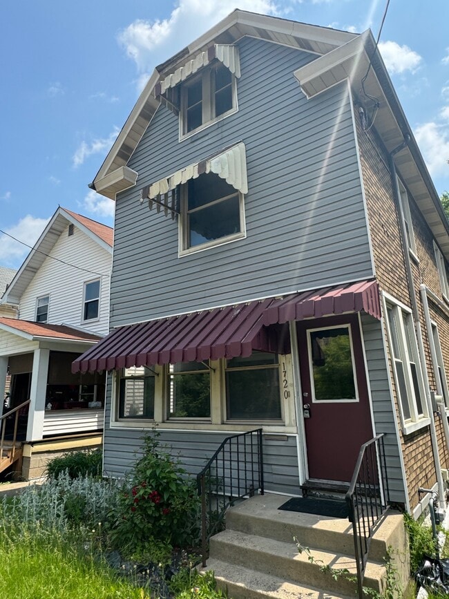 property at 1720 Constitution Blvd