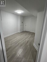 109 Monteith Crescent in Vaughan, ON - Building Photo - Building Photo