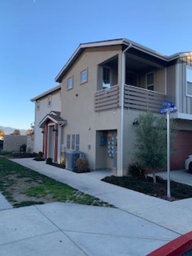 539 Sertoma Way in Buellton, CA - Building Photo - Building Photo